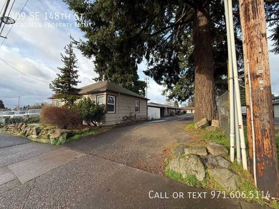 309 Se 148th Ave - Photo 4 of 33