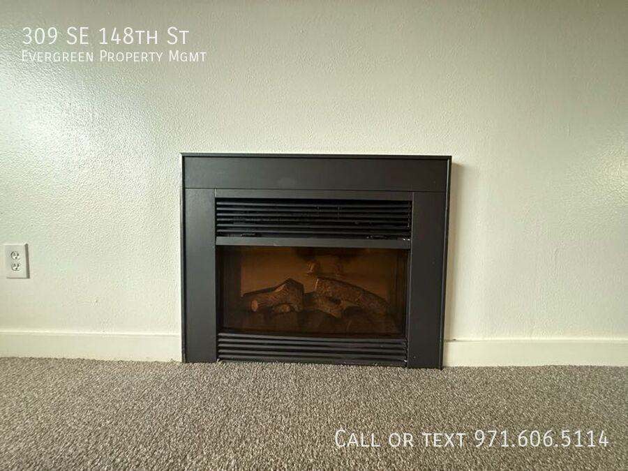 309 Se 148th Ave - Photo 7 of 33