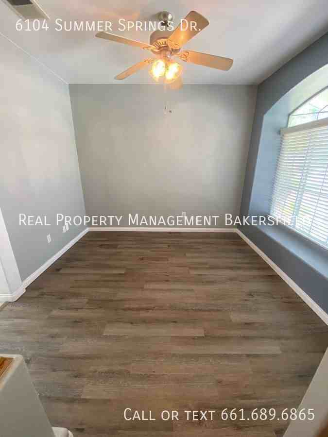 6104 Summer Springs Dr - Photo 3 of 19
