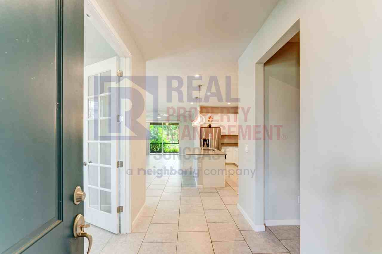 20406 Galileo Pl - Photo 4 of 32