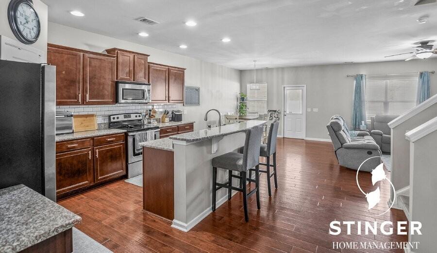 12 Tugaloo Dr - Photo 6 of 45