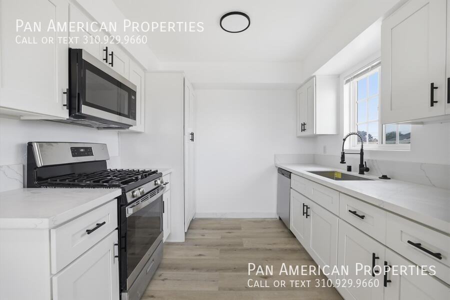 10019 Flora Vista St #4 - Photo 6 of 19