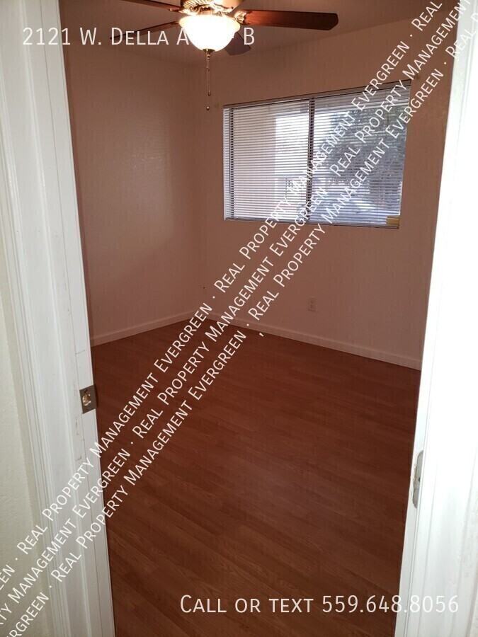 2121 W Della Ave #B - Photo 4 of 10