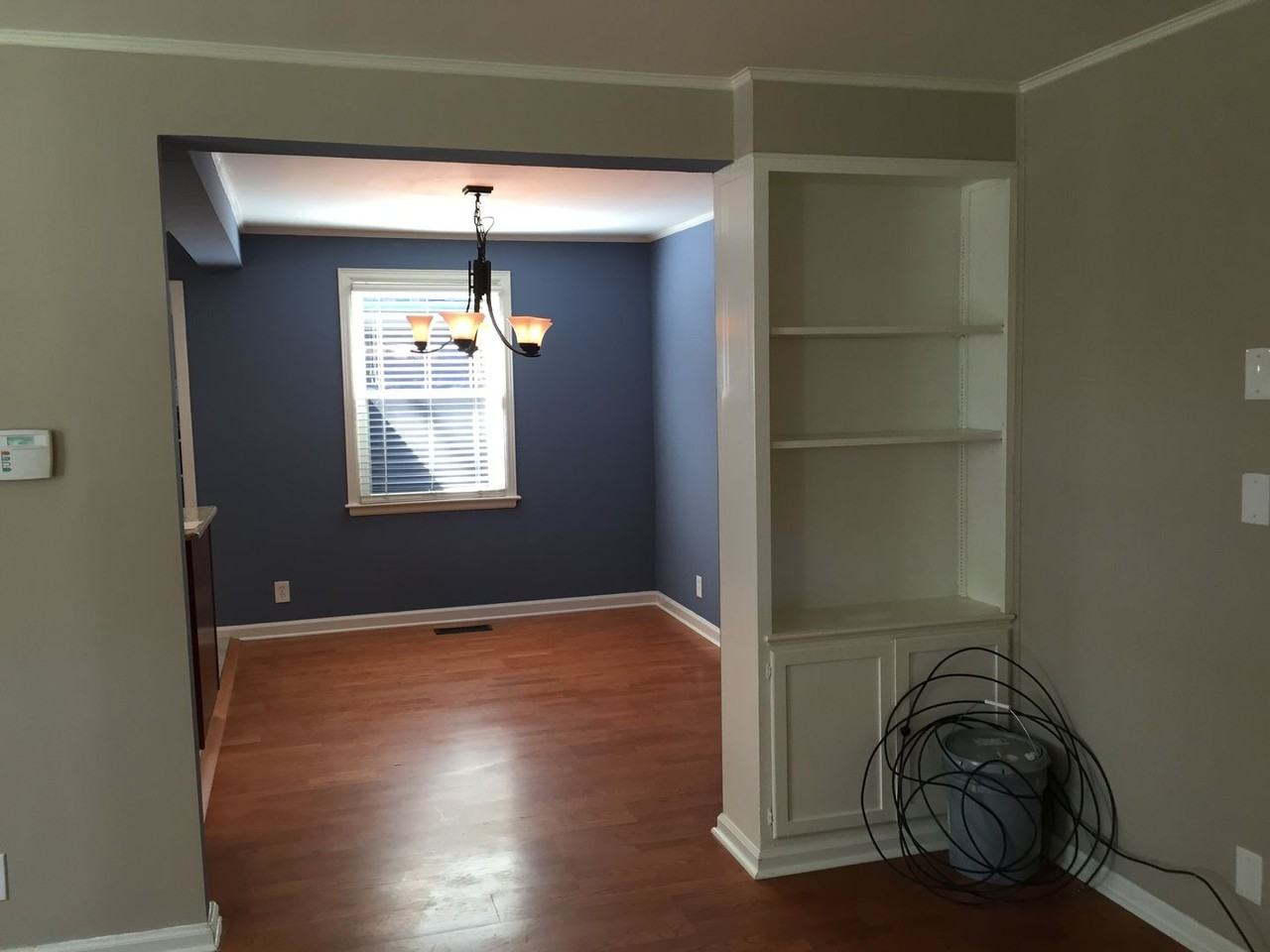 401 Chapel Ave - Photo 5 of 11