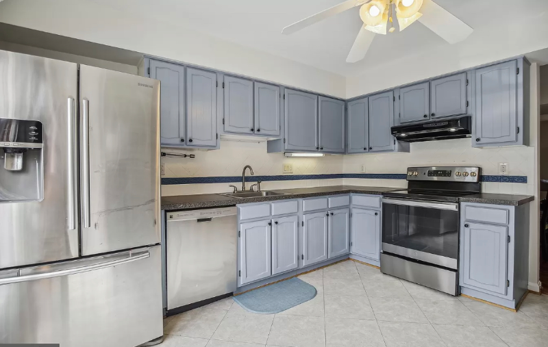 5205 Cannes Ct - Photo 4 of 5