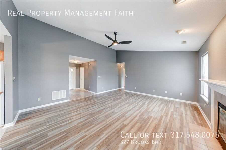 327 Brooks Bnd - Photo 5 of 23