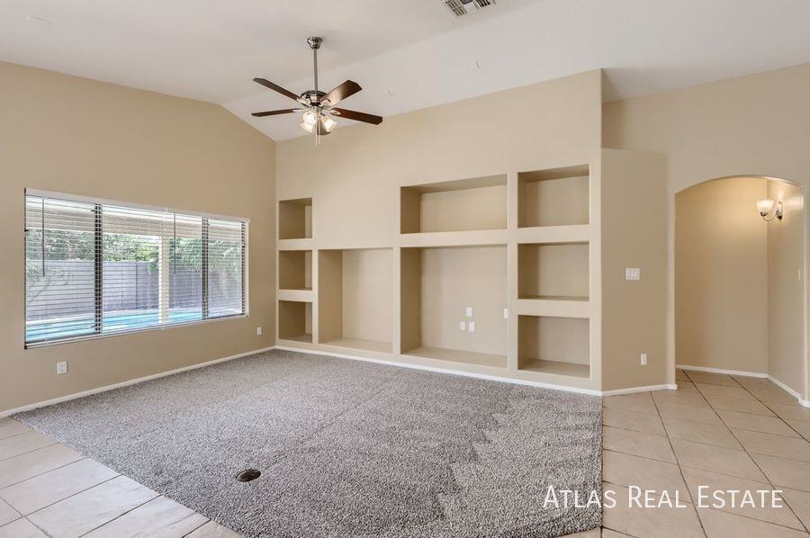 13281 W Mauna Loa Ln - Photo 3 of 16