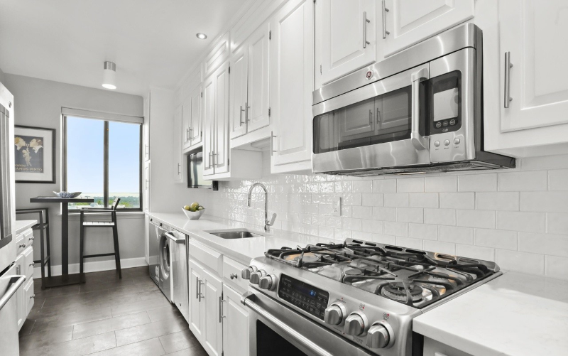 47 Rolling Rdglafayette Pl #6C - Photo 4 of 10