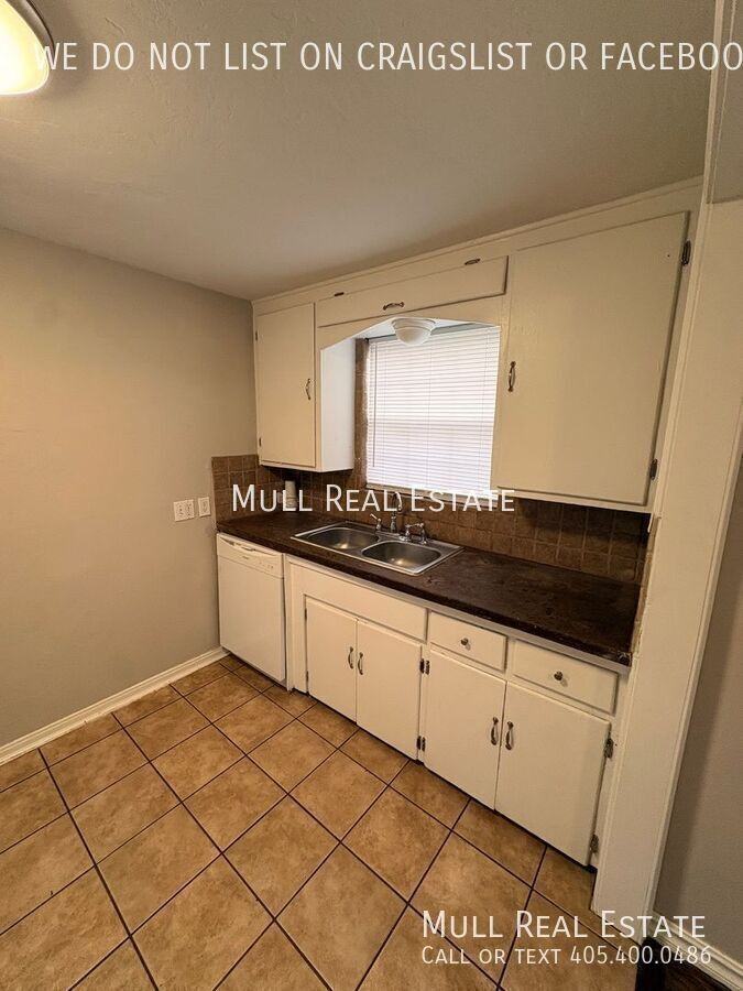 1308 Mallard Dr - Photo 5 of 16