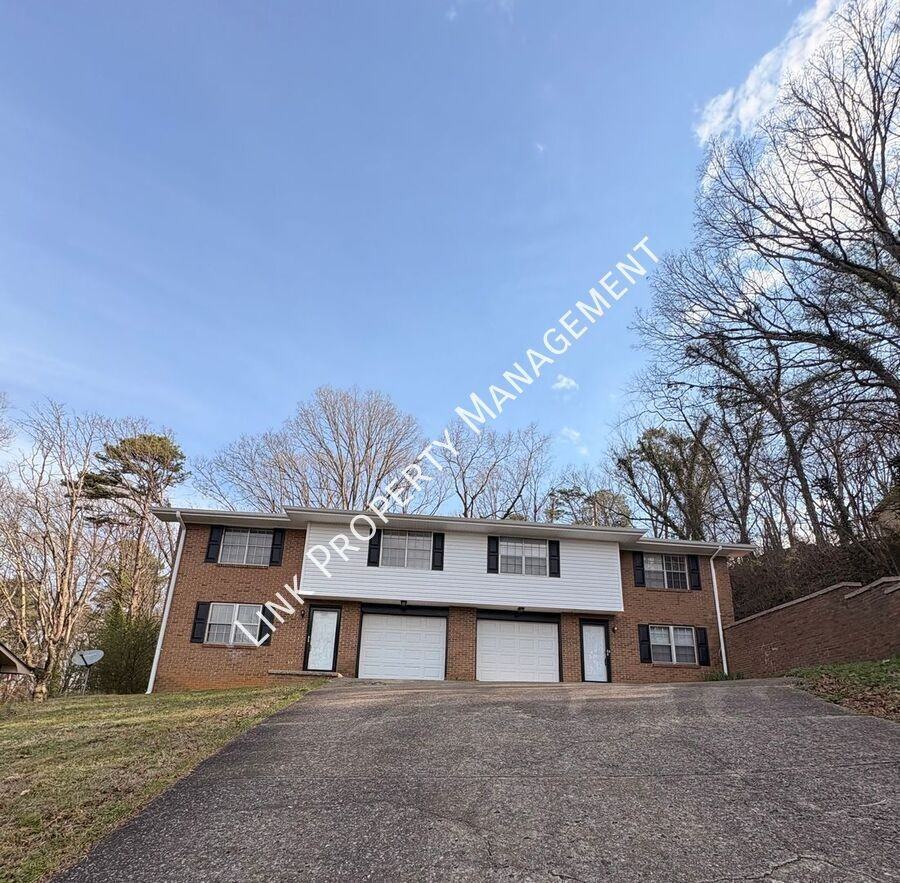 7181 Holland Ln - Photo 5 of 49