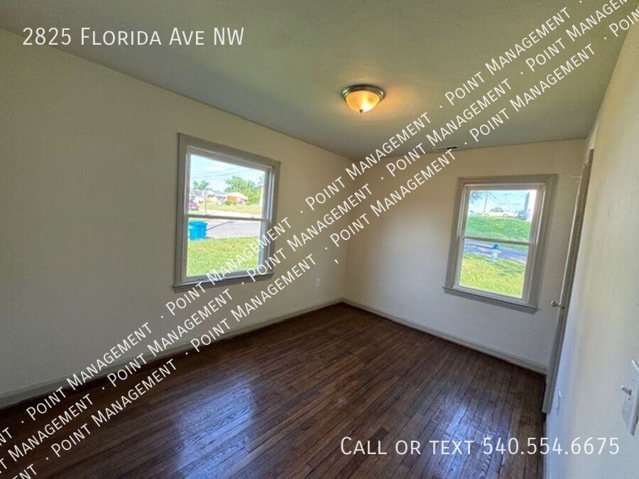 2825 Florida Ave Nw - Photo 7 of 8