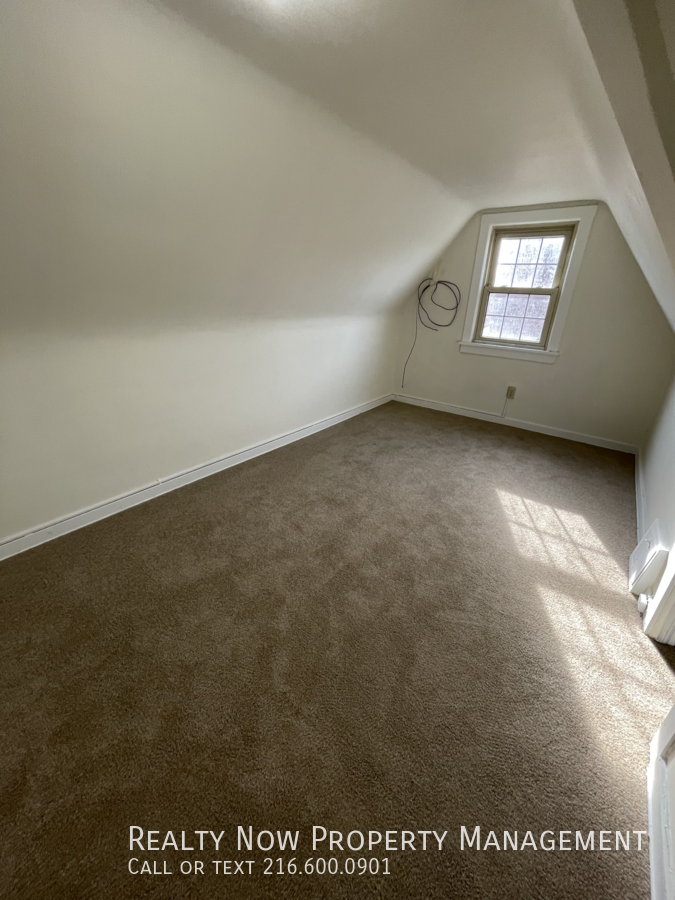 3614 Lynnfield Rd #UP - Photo 7 of 9