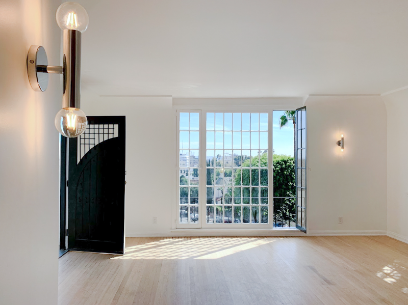 6251 Holly Mont Dr - Photo 2 of 20