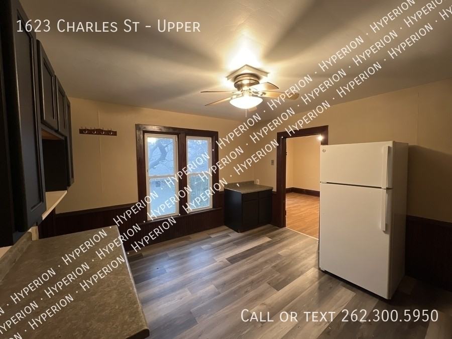 1623 Charles St - Photo 7 of 17