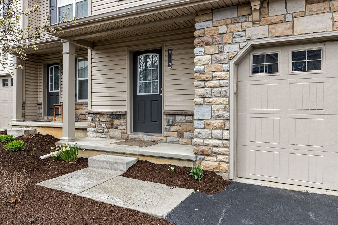 6119 Galleon Dr - Photo 3 of 29