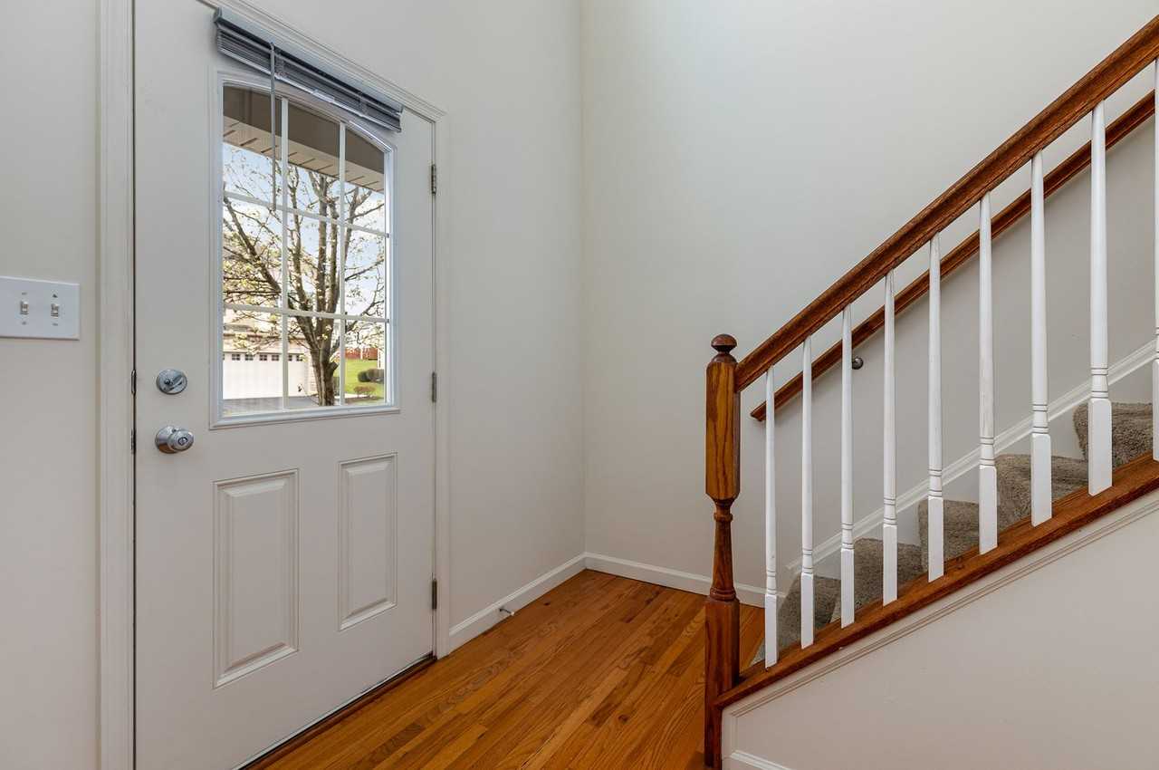 6119 Galleon Dr - Photo 4 of 29