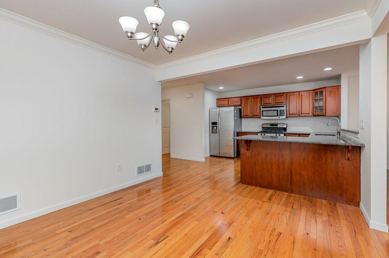 6119 Galleon Dr - Photo 7 of 29