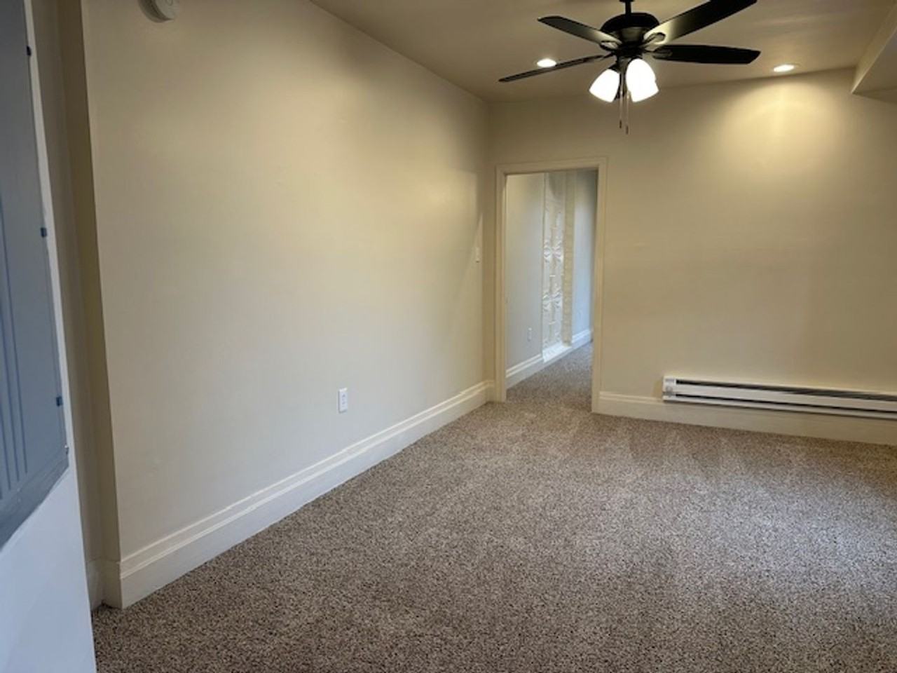 570 Race St #2 - Photo 2 of 10