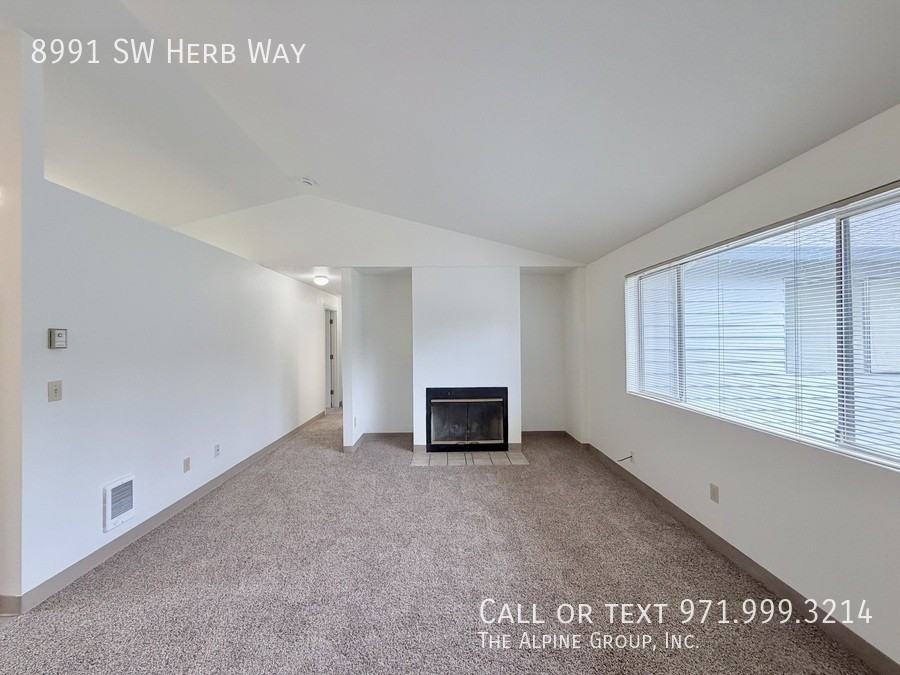 8991 Sw Herb Way - Photo 3 of 31