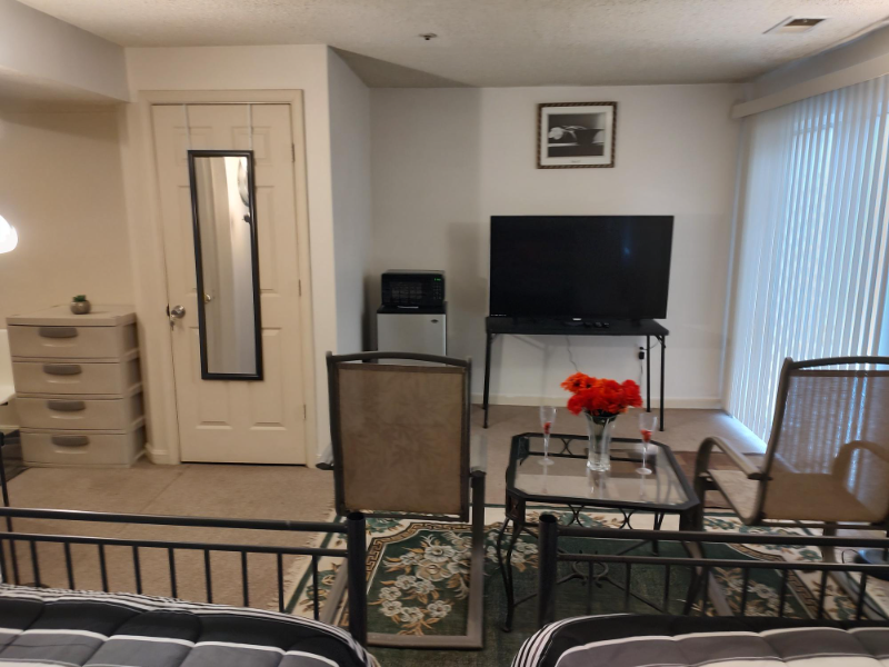 6724 Mountain Lake Pl - Photo 3 of 7