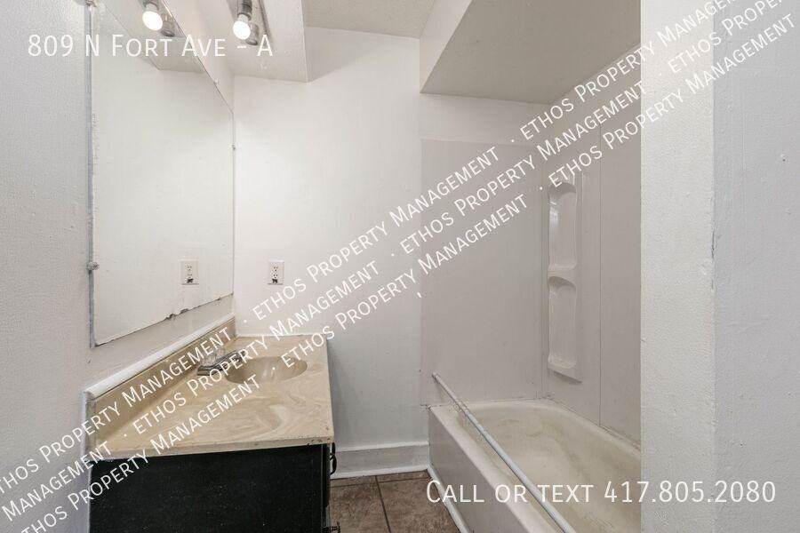 809 N Fort Ave #A - Photo 4 of 12