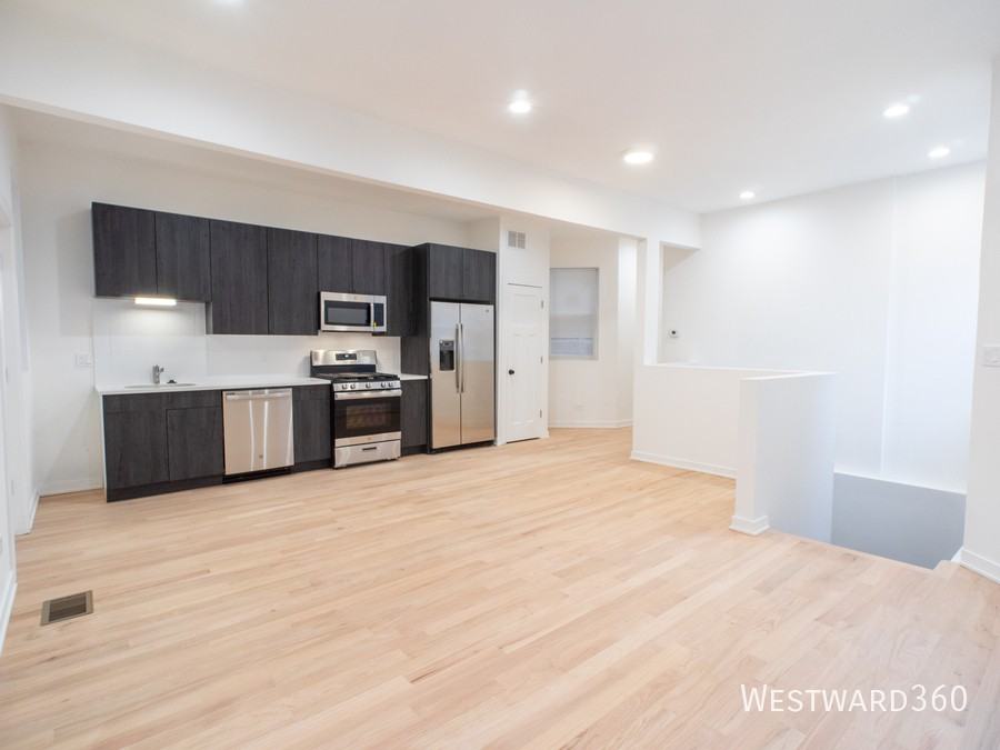 4853 N Kenmore Ave #1R - Photo 2 of 14