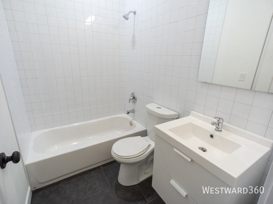 4853 N Kenmore Ave #1R - Photo 6 of 14