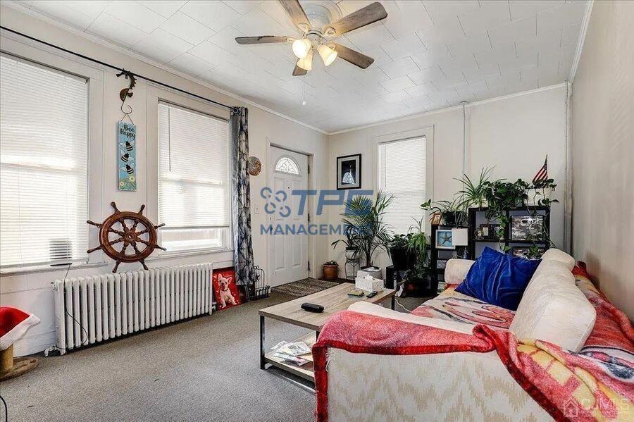 243 Cedar St #A - Photo 4 of 13