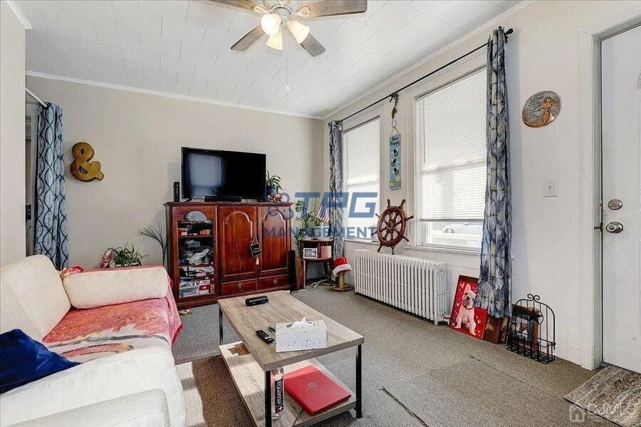 243 Cedar St #A - Photo 5 of 13