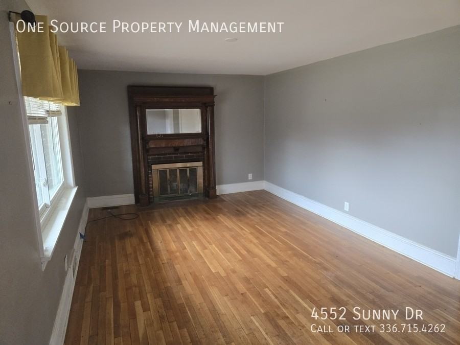 4552 Sunny Dr - Photo 2 of 9