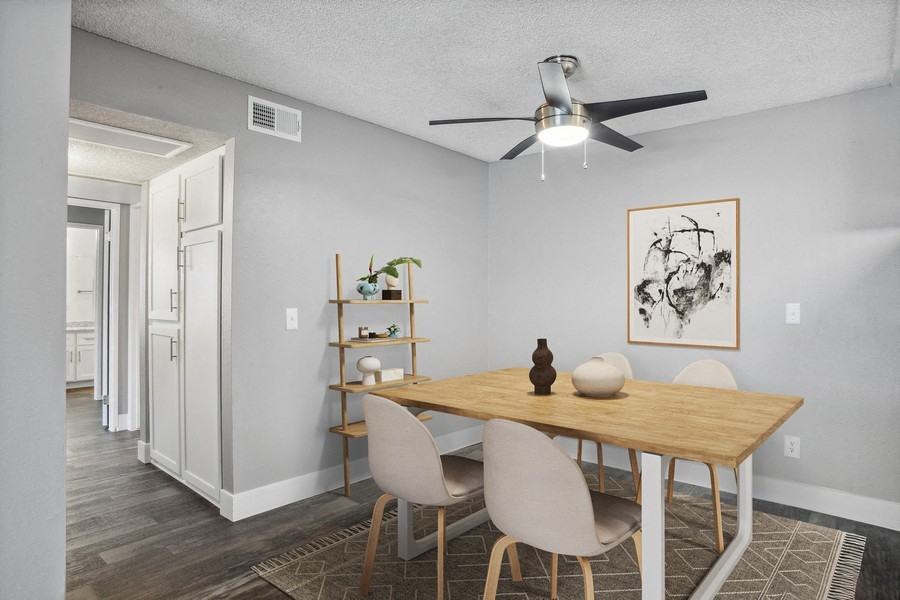 Parkway Club - Photo 3 of 18