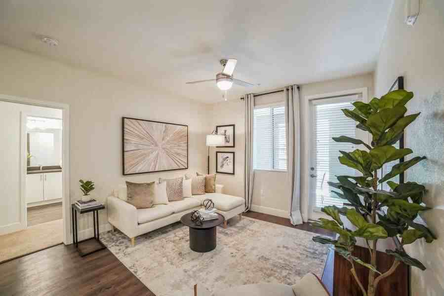 Vernola Marketplace | BRAND - Photo 2 of 31