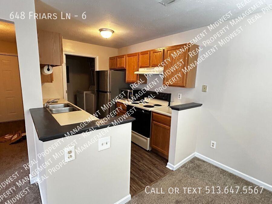 648 Friars Ln #6 - Photo 2 of 20