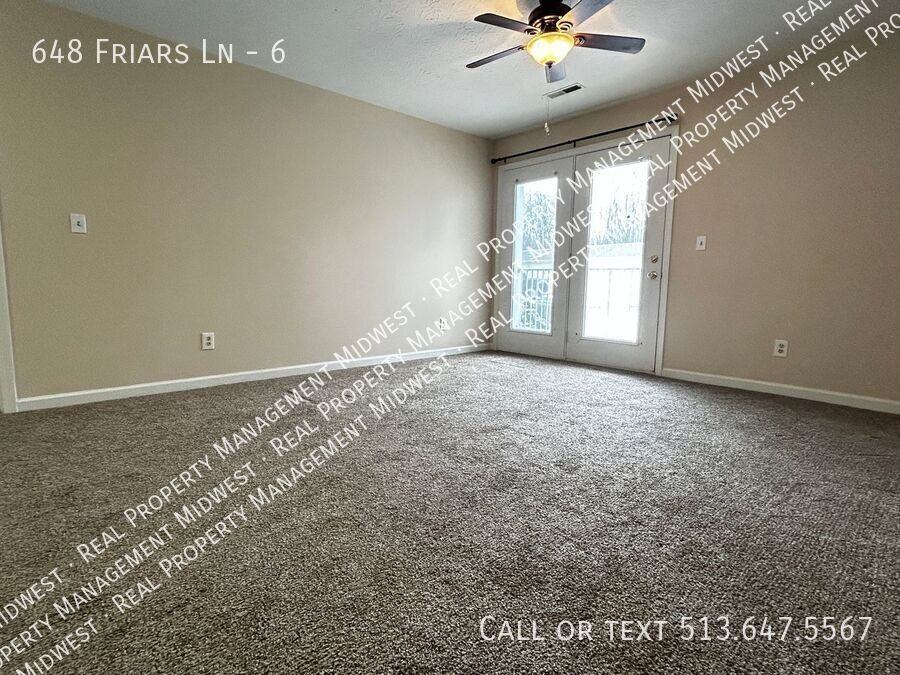 648 Friars Ln #6 - Photo 4 of 20