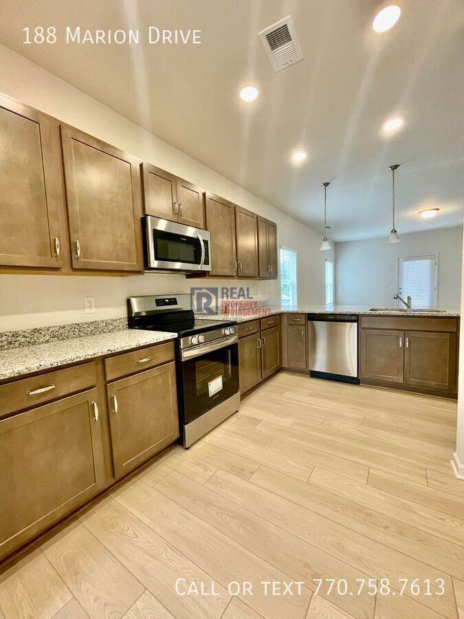 188 Marion Dr - Photo 7 of 19