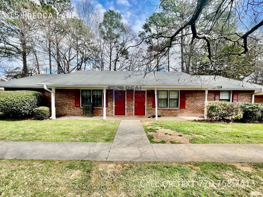 15 Fredda Ln - Photo 2 of 11