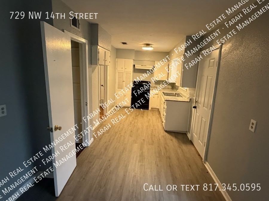 729 Nw 14th St - Photo 4 of 10