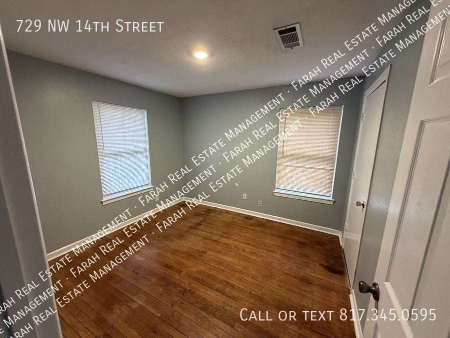 729 Nw 14th St - Photo 7 of 10