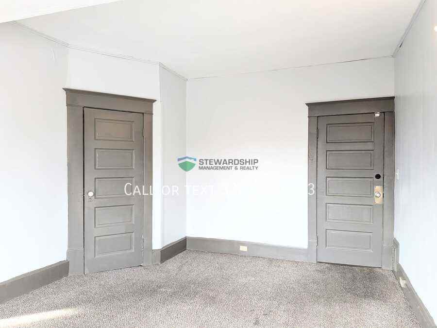 18 5th St Ne #3 - Photo 3 of 13