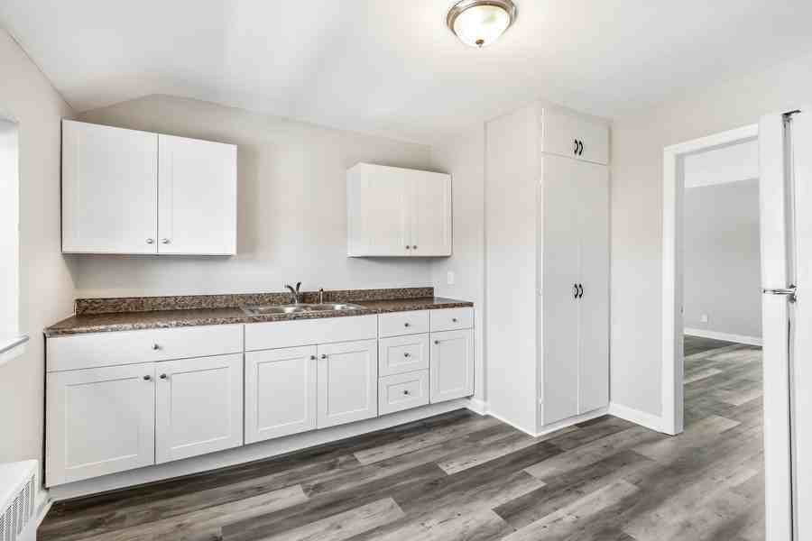 7220 W Center St #5 - Photo 7 of 14