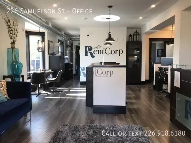 226 Samuelson St - Photo 2 of 19