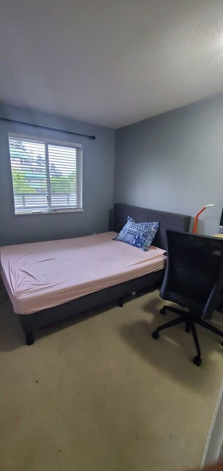 2958 Trethewey Street - Photo 4 of 10