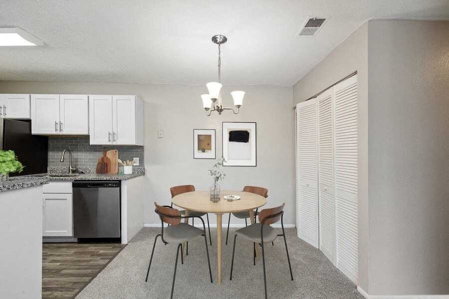 Park @ 7200 - Photo 3 of 37