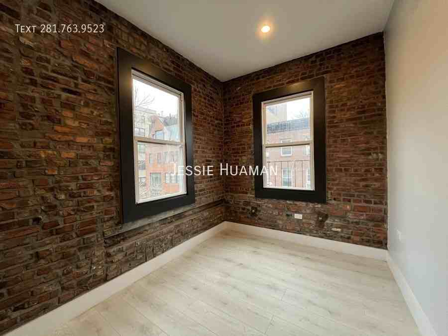 37 Cornelia St #3A - Photo 7 of 9