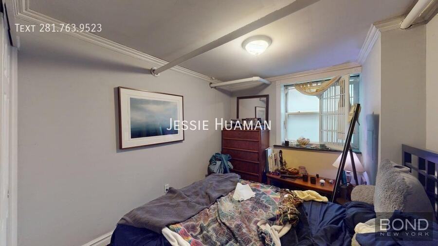 52 Barrow St #B - Photo 6 of 8