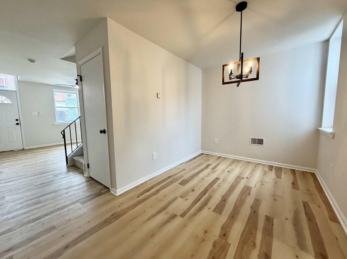 402 N 55th St - Photo 6 of 20