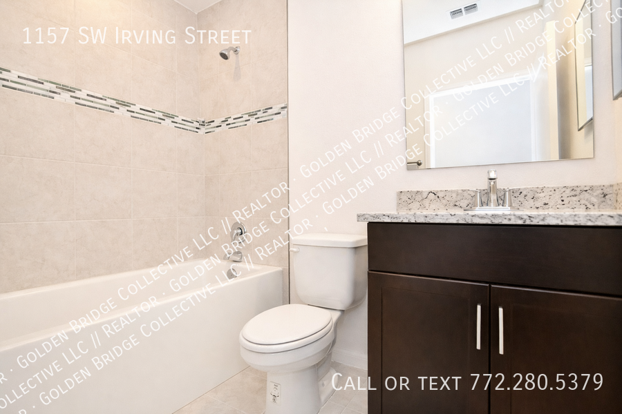 1157 Sw Irving St - Photo 3 of 8