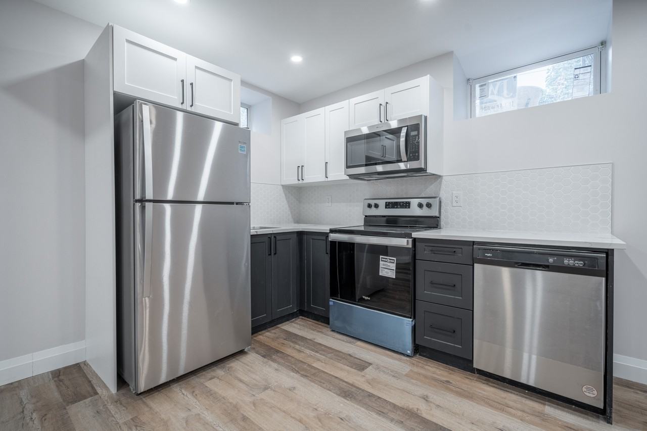 14 Burris St #1 - Photo 3 of 12