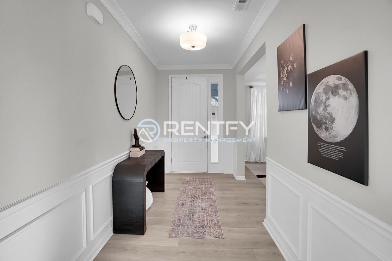 211 Tetcott St - Photo 2 of 29