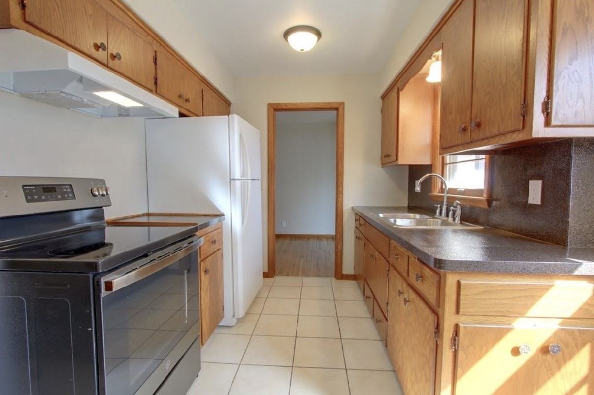 109 Strese Ln - Photo 2 of 17